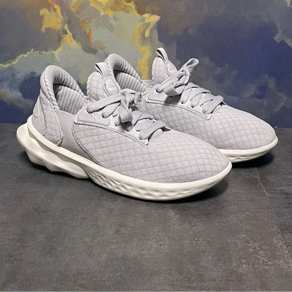 New Balance Fresh Foam Roav Elite Gray Women's Sneakers Size 9.5B